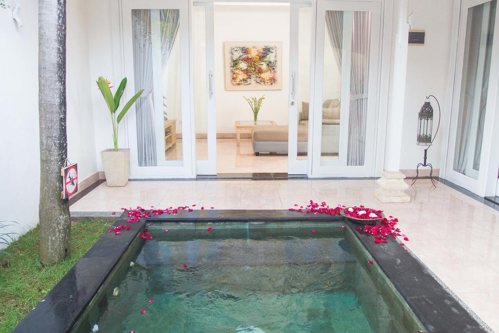 Villa Viona 6 Oberoi Villa *